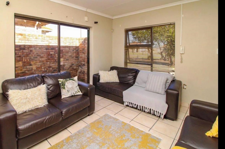 2 Bedroom Property for Sale in Campher Park Eastern Cape